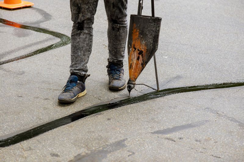 Asphalt Sealing Service